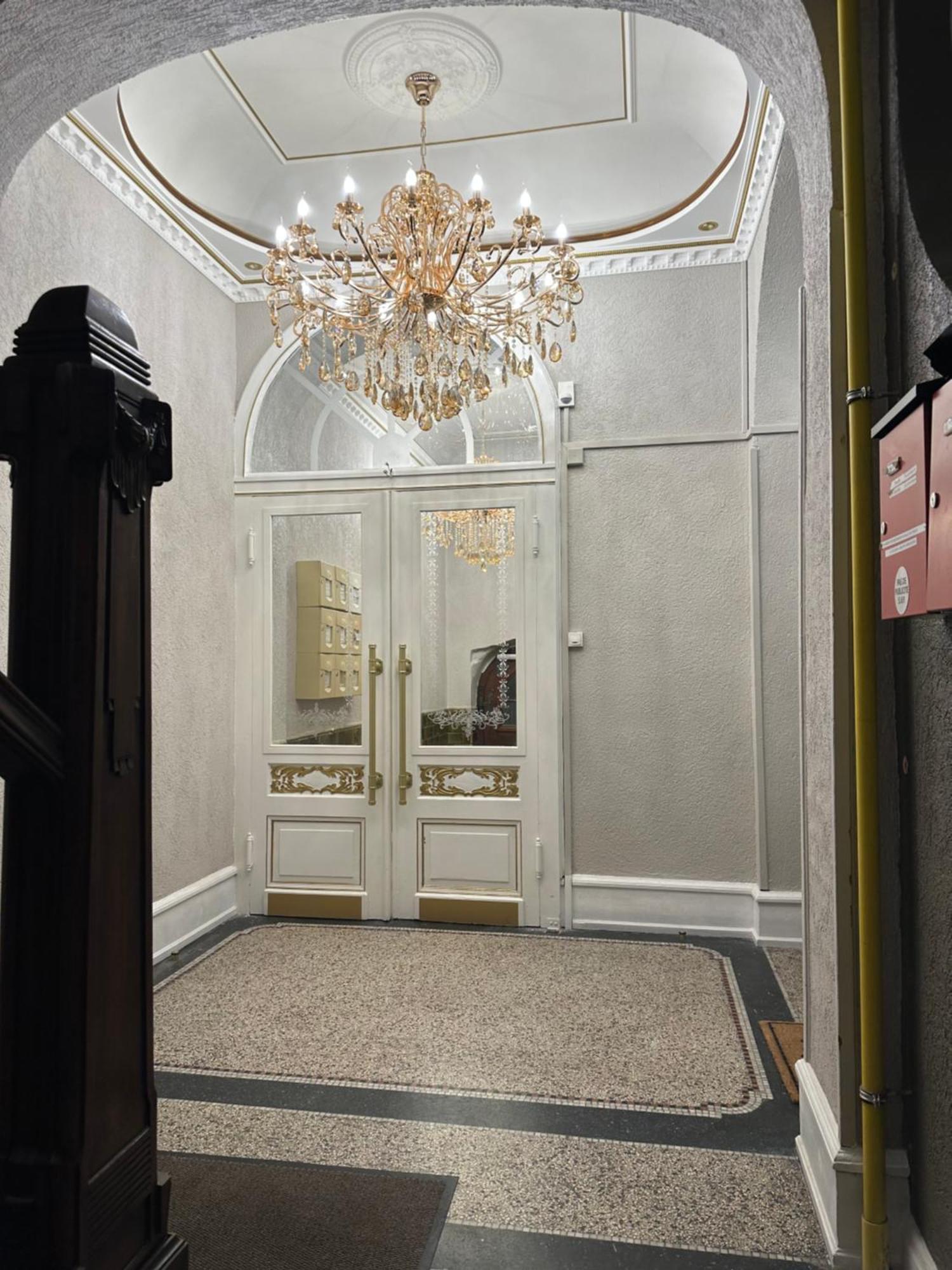 Serenity Bed Palace 2 Metz Gare Екстер'єр фото